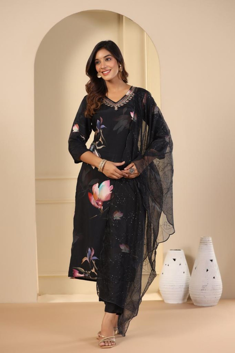 Beautiful Floral Print Suit Set With Organza Dupatta