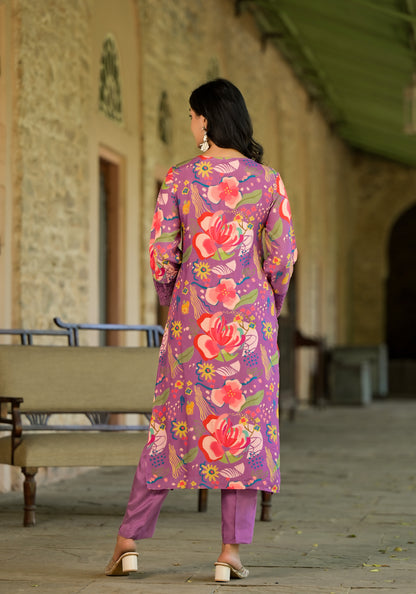 Playful Abstract Print Kurta Set with Mirror Work and Lace